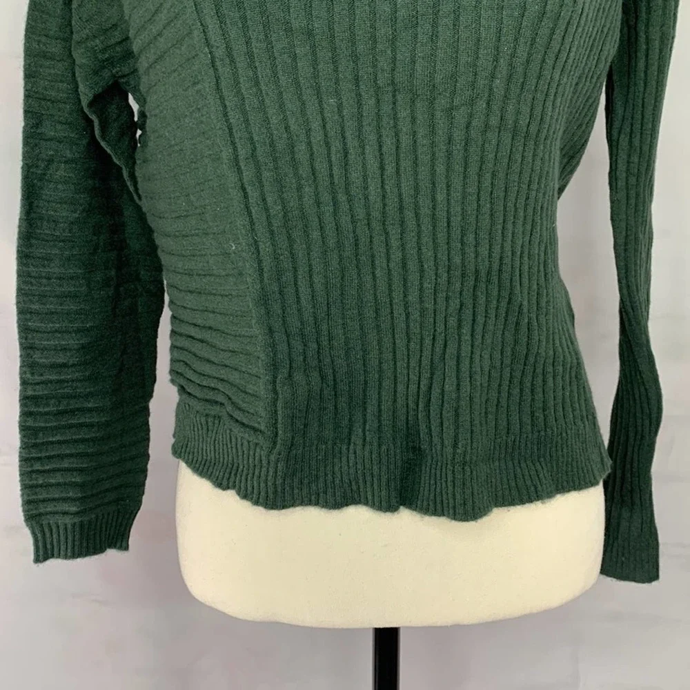 Eileen Fisher Seamless Italian Cashmere Sweater (NWT)‎